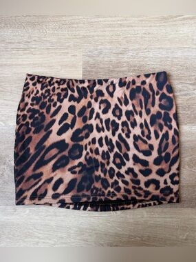 Animal print mini skirt